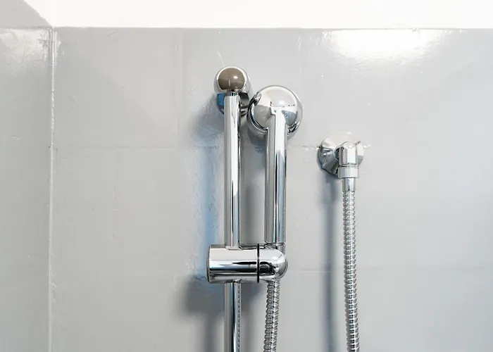 8 Mins From San Marco, Experience Authentic Apartamento