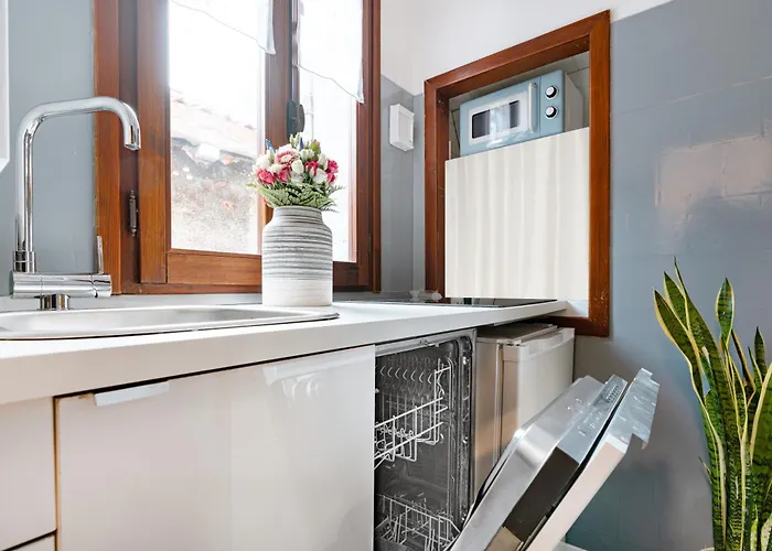 8 Mins From San Marco, Experience Authentic *