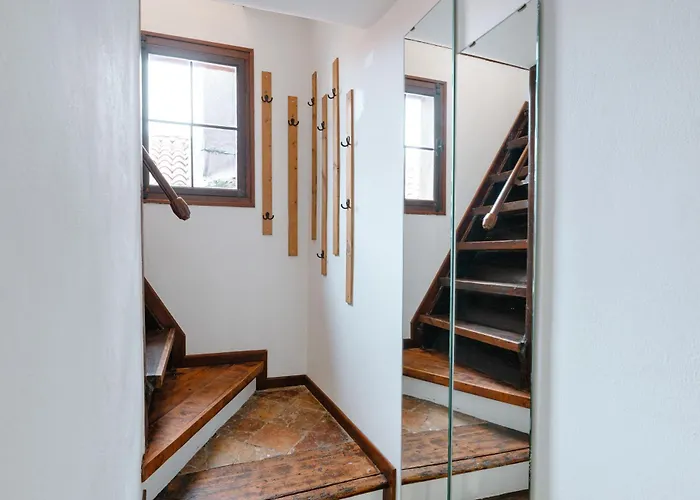 8 Mins From San Marco, Experience Authentic Apartamento