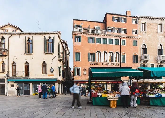 Apartamento 8 Mins From San Marco, Experience Authentic Veneza