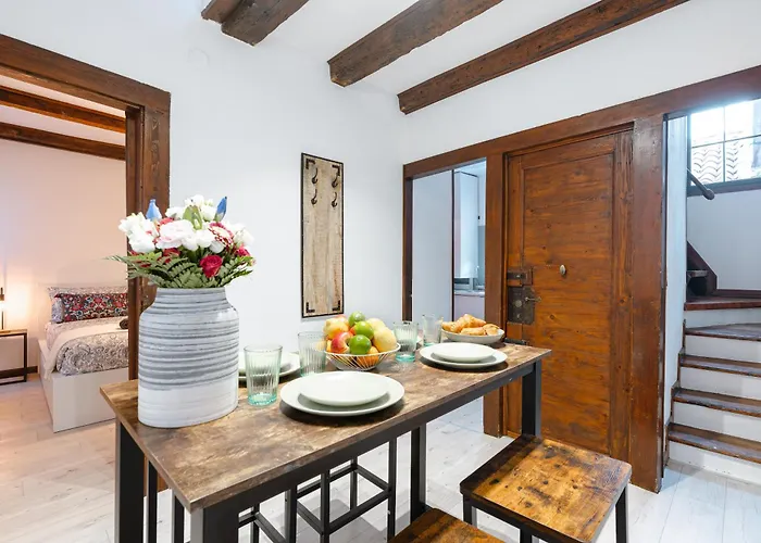 アパート 8 Mins From San Marco, Experience Authentic ヴェネツィア