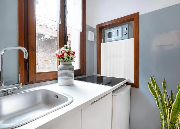 8 Mins From San Marco, Experience Authentic *